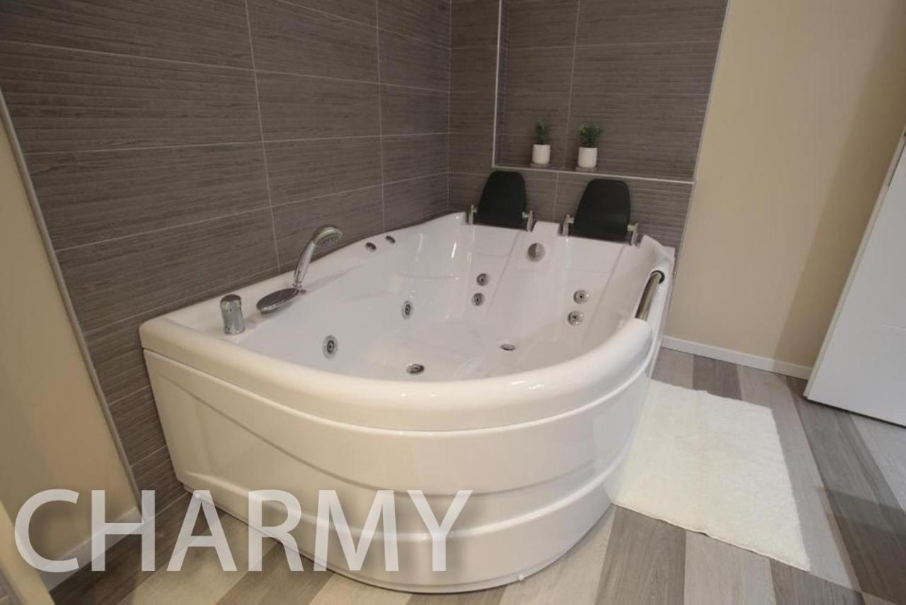 Live Bucharest Appartement Buitenkant foto