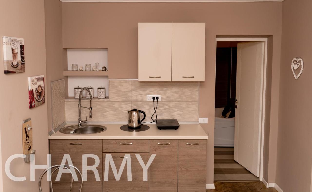 Live Bucharest Appartement Buitenkant foto